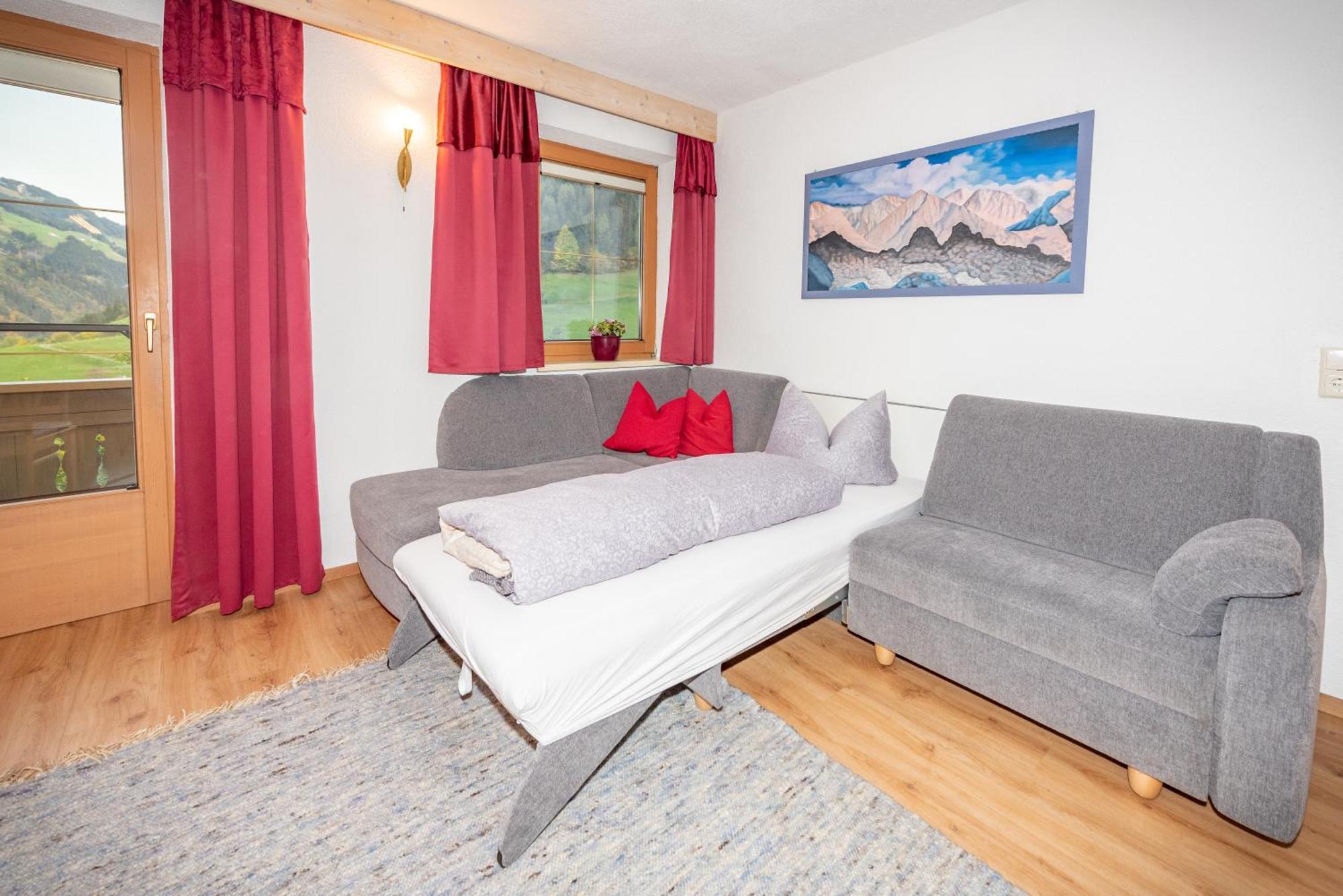 Ferienwohnung Ausblick Zillertal Hainzenberg Exteriér fotografie