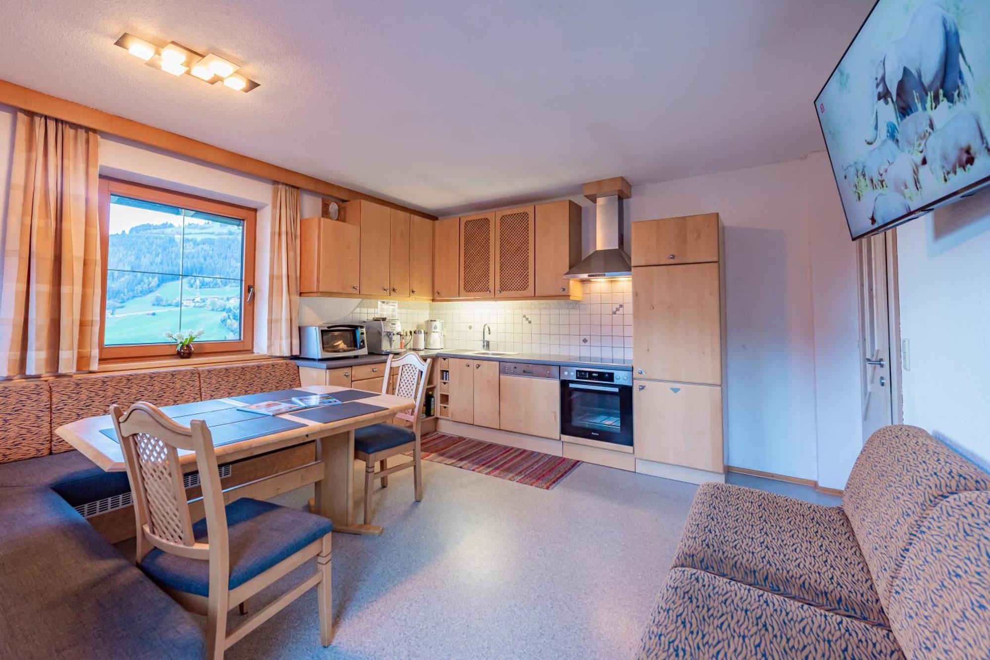 Ferienwohnung Ausblick Zillertal Hainzenberg Exteriér fotografie